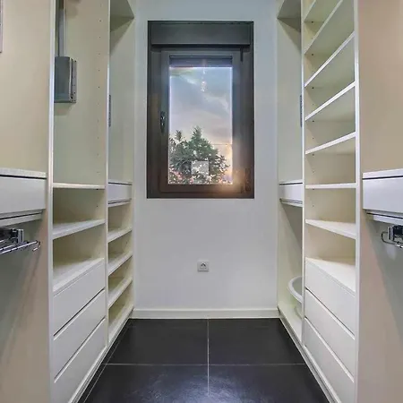 Luxury House La Oliva