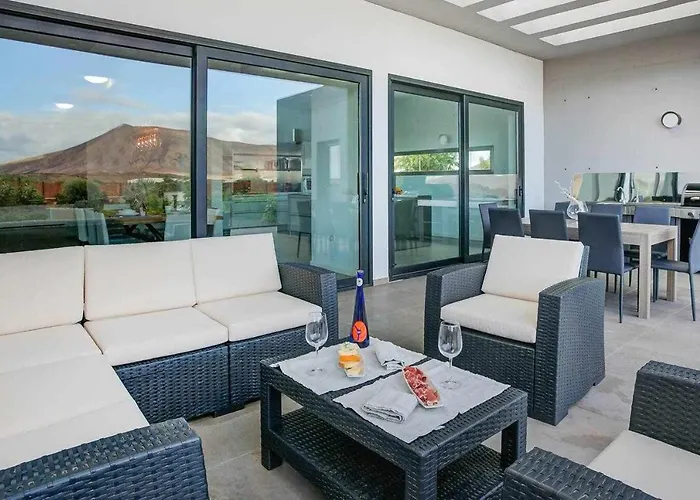 Luxury House ヴィラ *