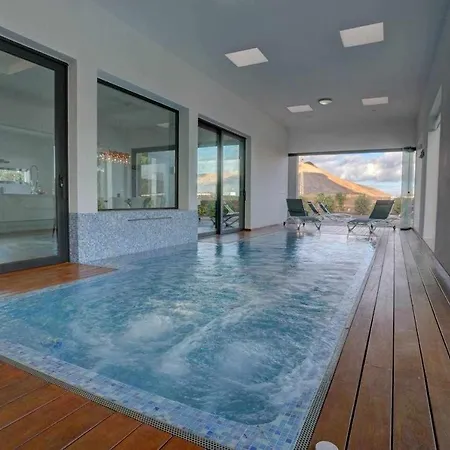 Luxury House * La Oliva